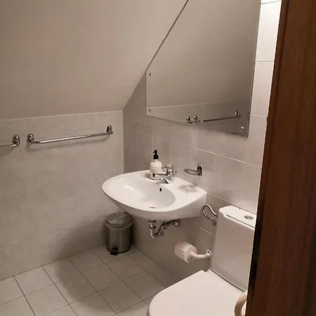 Hotel Gabriela 3*