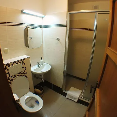 Hotel Gabriela 3*